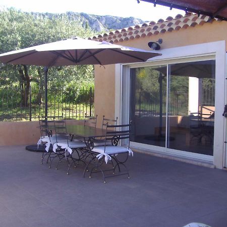 Petit Coin De Paradis Appartement Mérindol Buitenkant foto